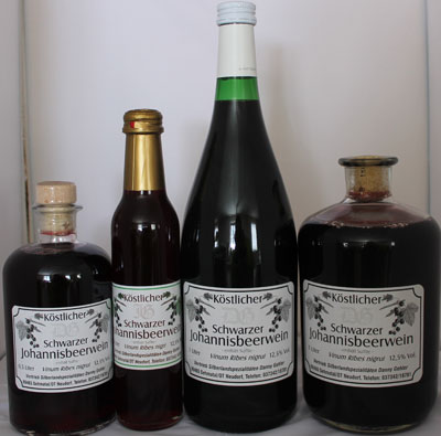 Schwarzer Johannisbeerwein